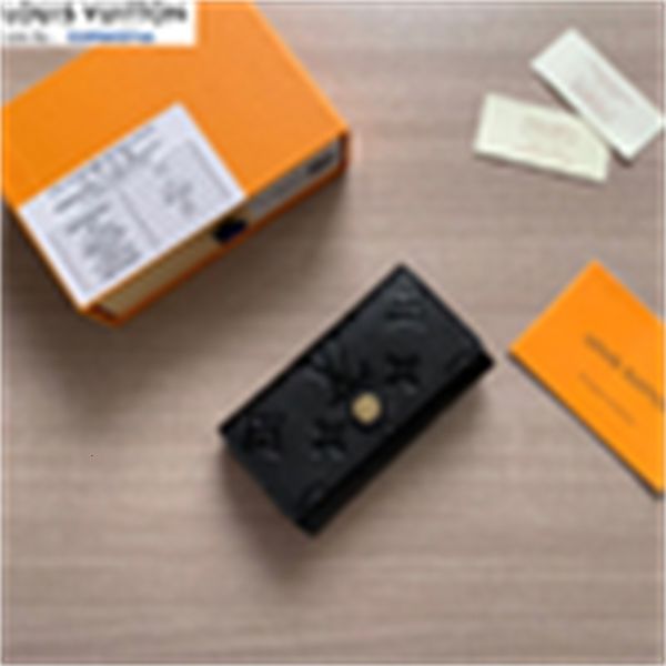Holders Brand Designer Wallet Luxury M62630 Card Embossed Key Pouches Case Black Phone Women Real Key Leather Long Wallets Chain Cases Purse