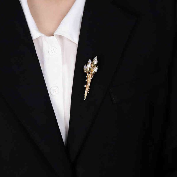 Tikayi Light Luxury Hand Made Freshwater Pearl Brooch Female Winding Knitting Ear of Wheat Z014