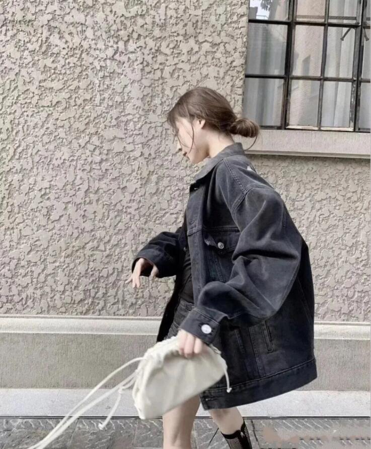 ss21 Spring in Paris, heavy industry drill black denim jacket, casual couples trend street dance