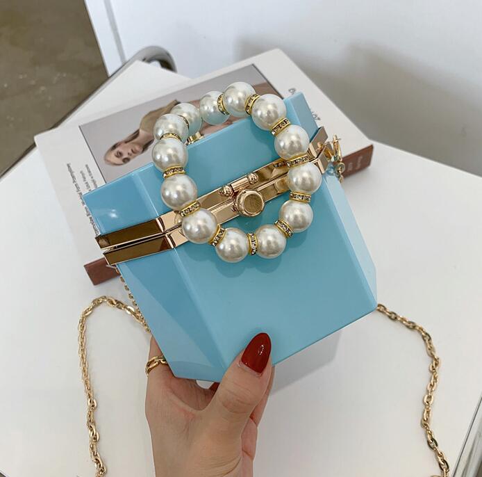 Factory wholesale women handbag Candy-colored Acrylic chain bag Sweet and lovely Beads shoulder handbags Street trend hard box womens messenger bags