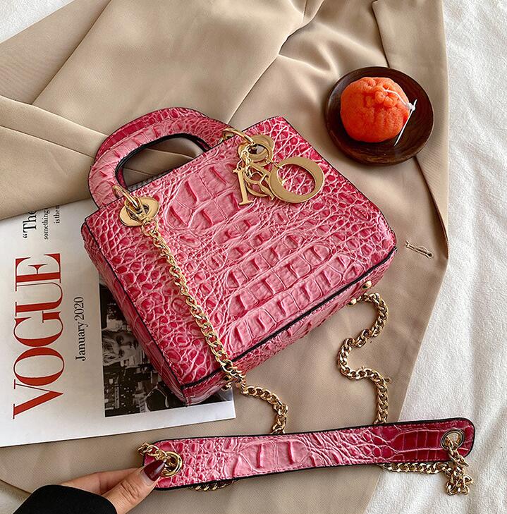 Factory wholesale women shoulder bags elegant atmosphere crocodile handbag personalized trend embossed chain bag summer candy-colored womens handbag
