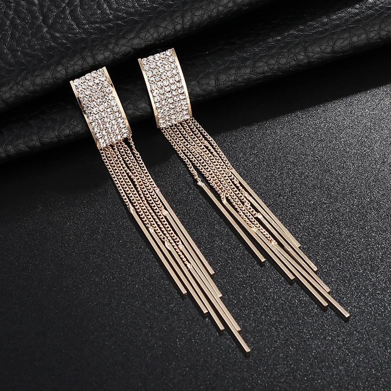 Stud Korean Version Of The Long Earrings Temperament Tassel Metal Crystal Water Drill Fashion E627