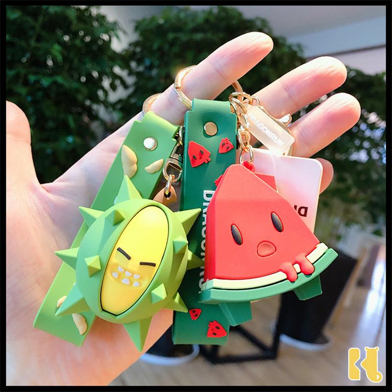 Keychains Creative Cute Fruit Keychain Doll Bag Pendant Couple Small Gift Ornaments Car Key Chain