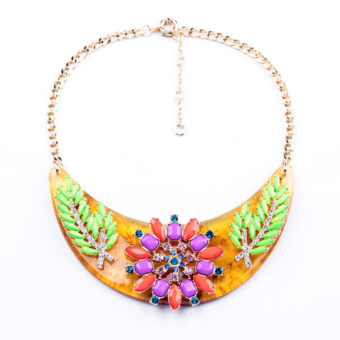Pendant Necklaces Est Women Jewelry Ethnic Flower Moon Necklace For Girls Resin Versatile Fashion Choker&Pendant Female Accessories