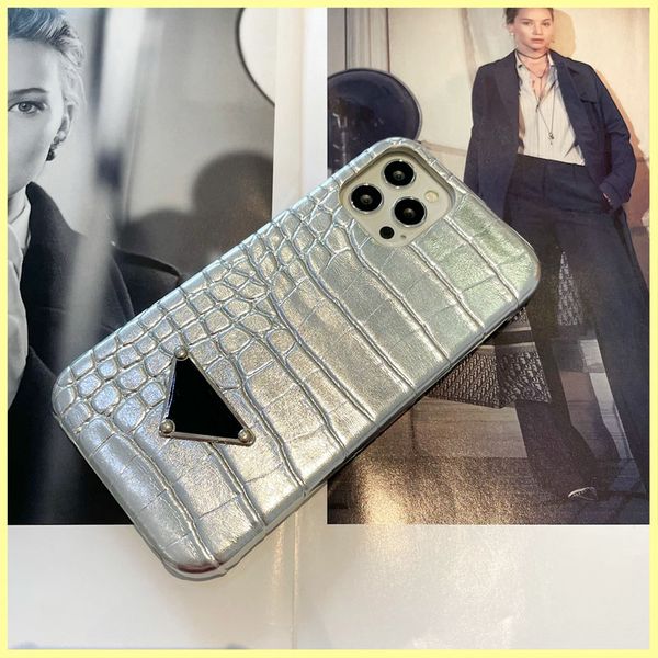 2021 Iphone Case Designers Cell Triangle Phone Cases Luxurys Phones Bag 12 Pro Max 11 X Plus 7 8 Women The Crocodile Grain F Phone Covers