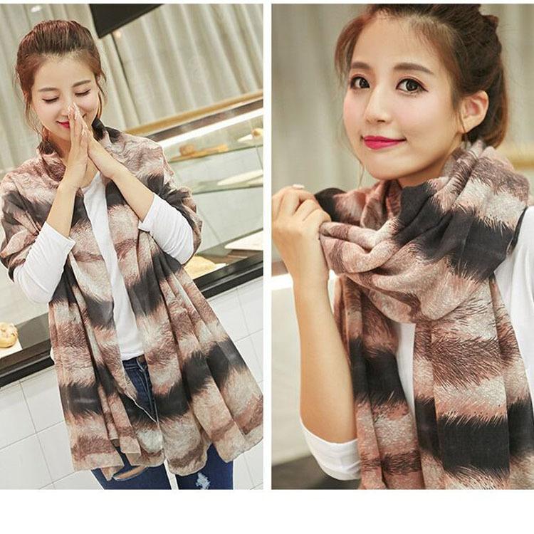Scarves In South Korea Manufacturer Wholesale Restoring Ancient Ways Design Scarf Silk Can Be OEM Customized To Sample