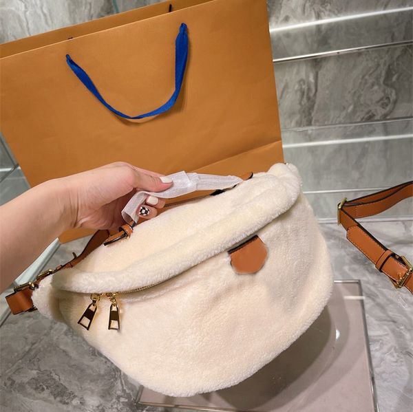 Designer Bags 2021 winter Teddy series men and women waist bag plush high quality Cross body 2 colors 31 * 26cm