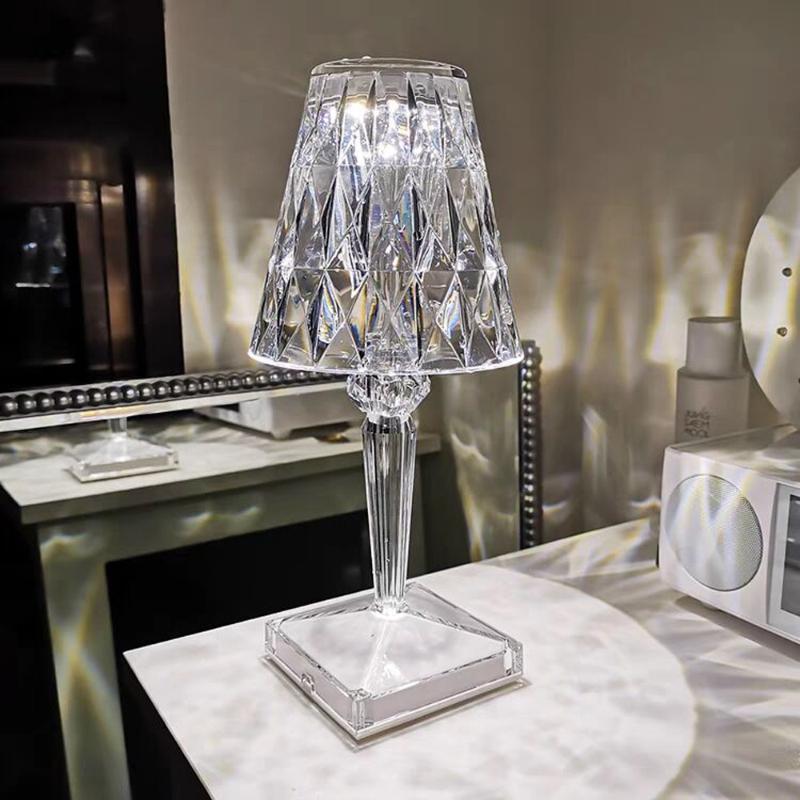 Night Lights LED Light Touch Diamond Table Lamp 5V USB Rechargeable Acrylic Decoration Desk Lamps For Bedroom Bedside Bar Crystal Gift
