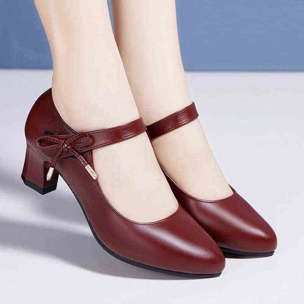 Plus Size Women Dress Shoes Med Heels Mary Janes Bow Pointed Toe Pumps Buckle Strap Grandma Ladies Office Shoe 8330n
