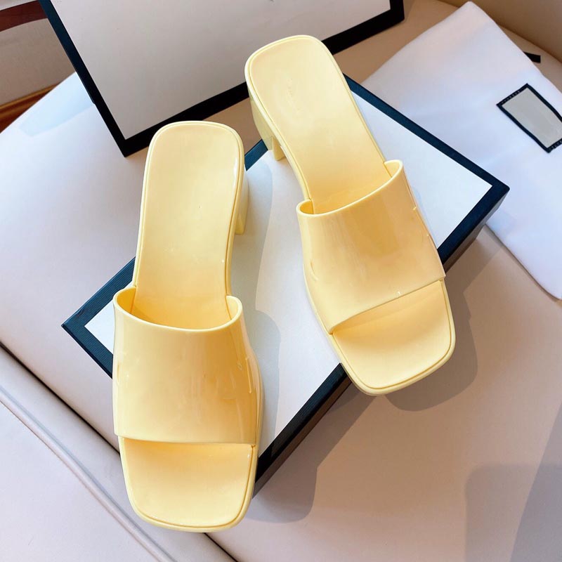 Summer women&#039;s sandals and slippers designer fashion high heels casual beautiful office comfortable jelly shoes