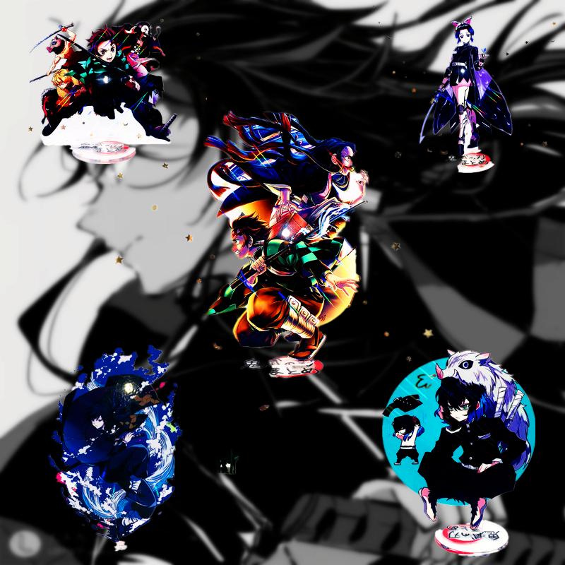 Keychains Anime Demon Slayer Keychain Rengoku Fashion Desk Accessory Standsing Kamado Tanjirou Cosplay Pompom Yaiba Men Gift Stand Card