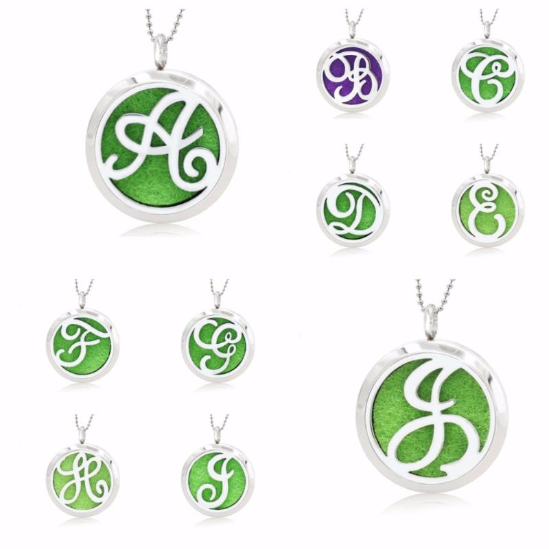 Pendant Necklaces 30mm Diffuser Locket Necklace English Letters 316L Stainless Steel Perfume Jewelry 10pcs Pads Gifts