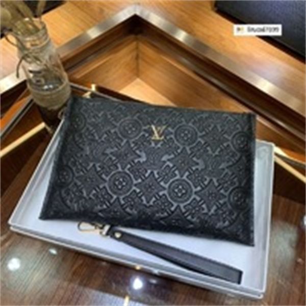 Designer Luxury Qyh3 Fashion Handbags 118 Women Real Leather Long Wallet Chain Wallets Compact Purse Clutches Evening Key Card Brand Holders