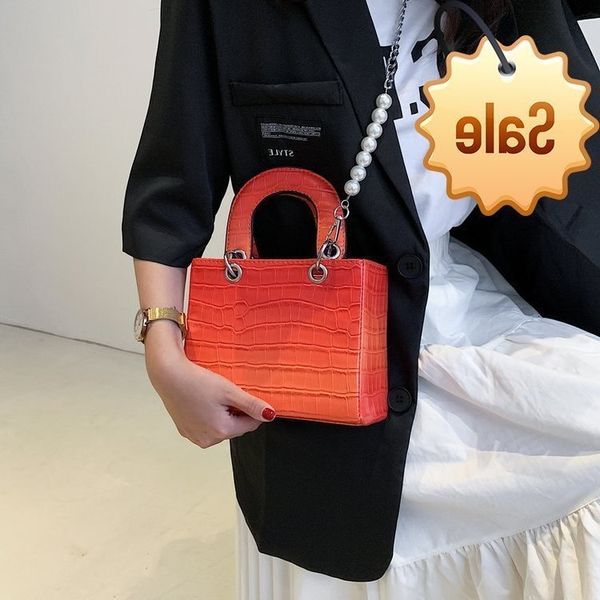 2021 Summer New Fashion Trend Portable Princess Bag Texture Stone Grain Gradient Pearl Accessories Temperament Messenger