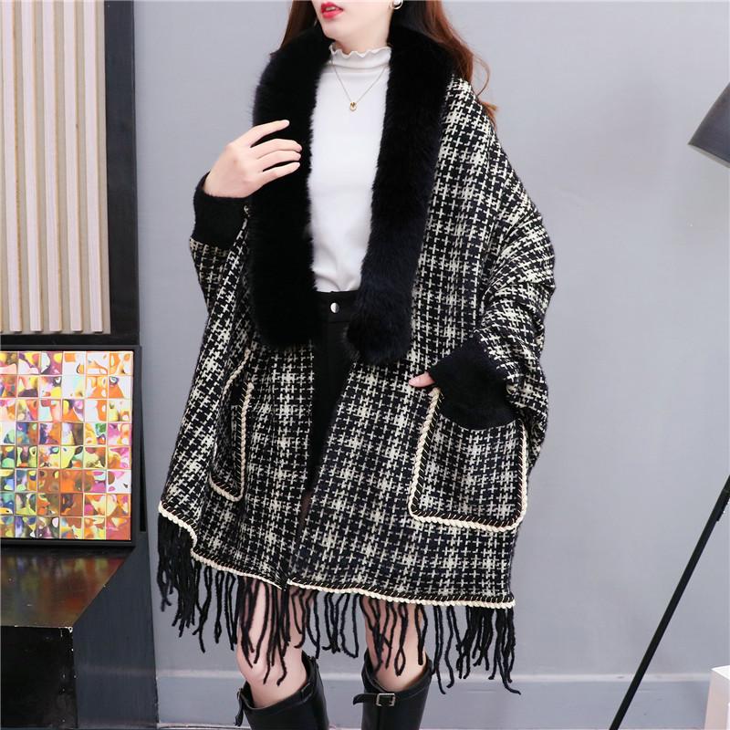 Scarves 2021 Women Autumn Faux Mink Velvet Loose Cape Outside Street Wear Winter Knitted Printed Big Fur Collar Shawl Coat With Pocket