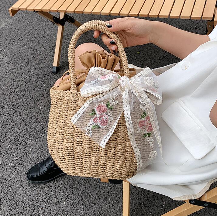 Factory wholesale women shoulder bag sweet foreign Knitting handbag literary drawstring womens beach bags summer small fresh lace bow embroidery han