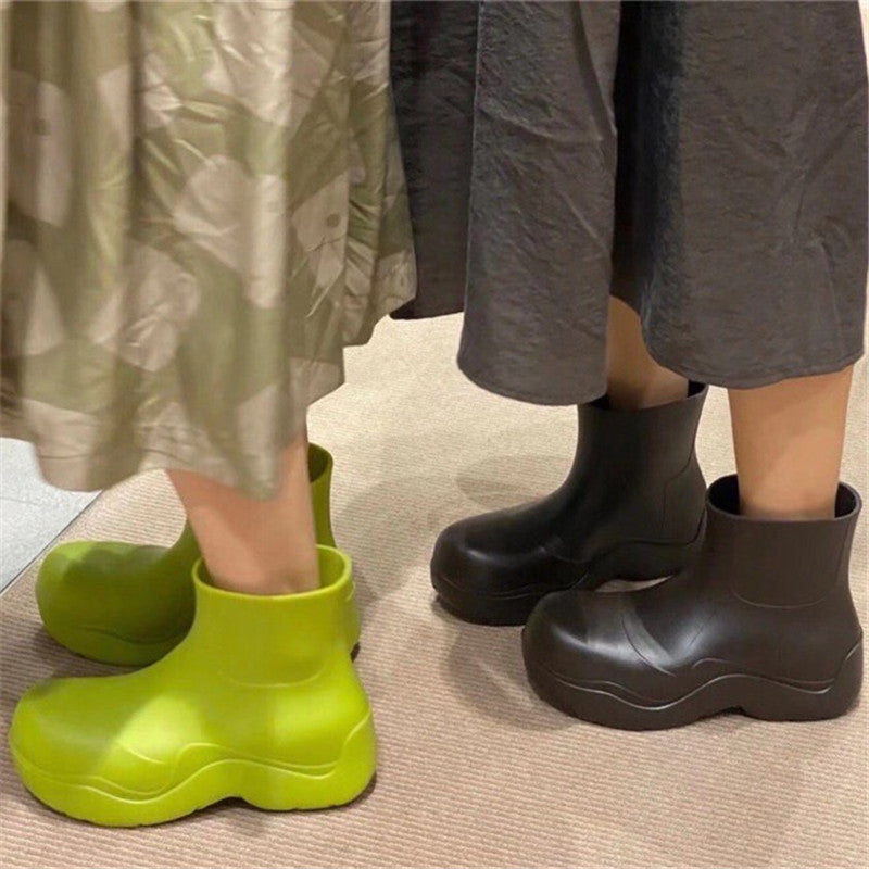 Ms 2021 beauty jelly shoes new rubber waterproof boots ankle leisure buskin size 35 to 40