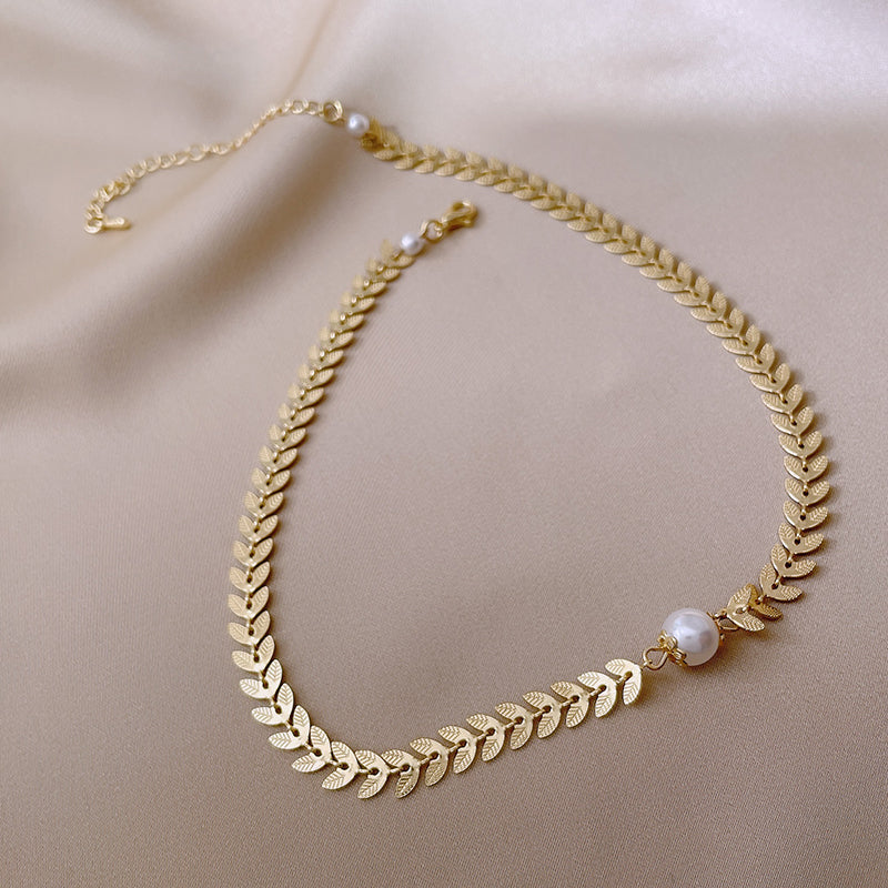 Xianlan173 Female Pearl Necklace Grain Girls Neck Chain Light Luxury Niche Design Feeling Contracted Wind Dust Decoration Collarbo
