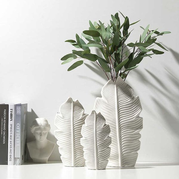 Cutelife White Ceramic Leaf Shape Vase Nordic Decoration Home Flower Arrangement Plant Vase Wedding Livingroom Table Modern Vase 210623
