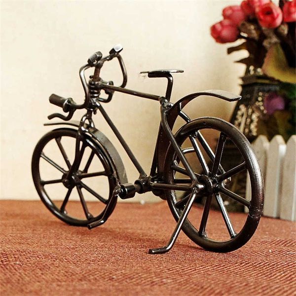 Nostalgic Antique Bike Figurine Metal Craft Home Decoration Accessories Bicycle Ornament Miniature Model Children Birthday Gifts 210804