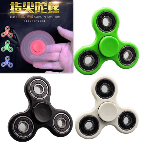 American gadget fingertip three leaf finger decompression triangular gyro hand spinner