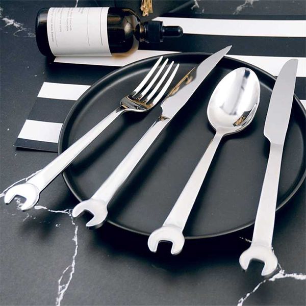 4pcs Creative Stainless Steel Cutlery Set Wrench Shape Fork Spoon Steak Knife Dishware Tableware Kitchen Utensils Sets Cubiertos 211012