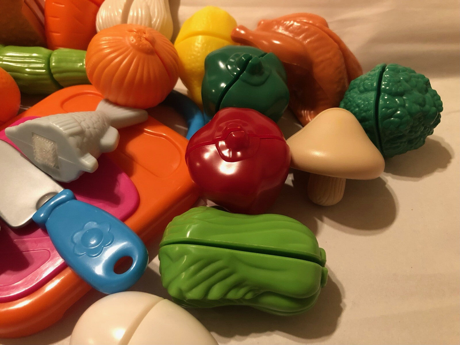 Cut Food Toys, 21 Piece Food, Knife, Cutting Board