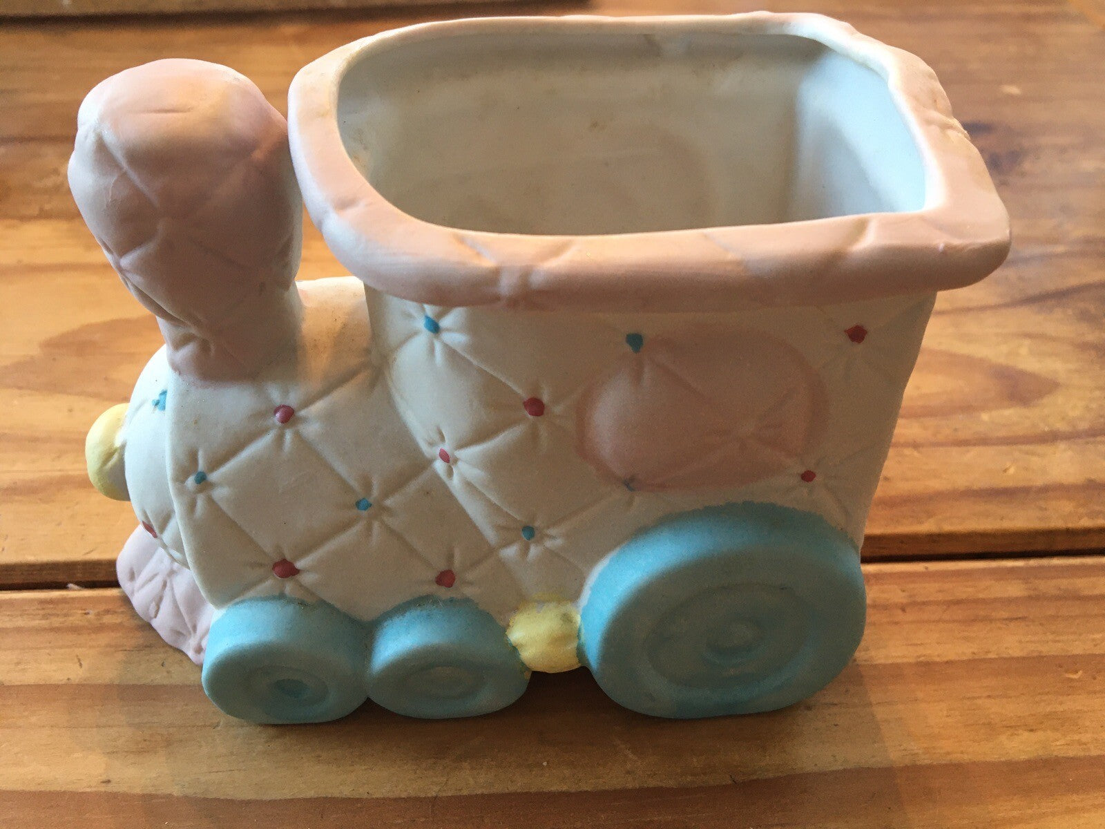 VINTAGE 1980s BABY NURSERY CHOO CHOO TRAIN ENGINE PLANTER VASE PASTEL COLORS