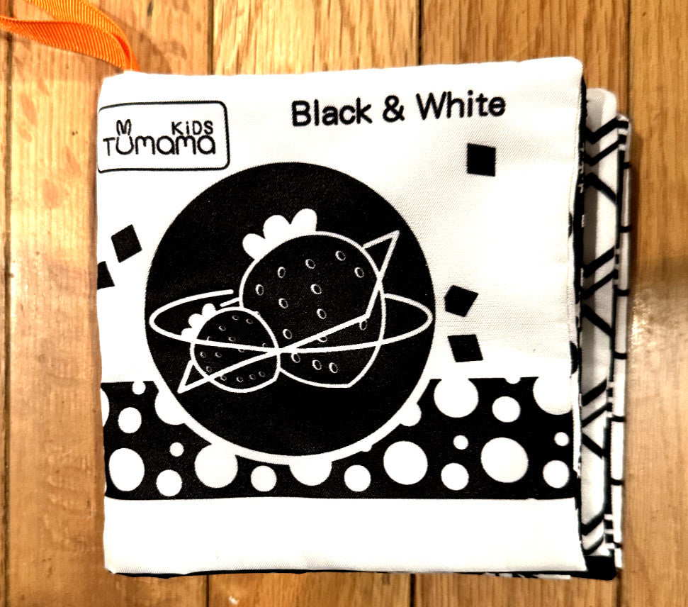 Tumama Kids Black & White Cloth Book Fruits and Shapes