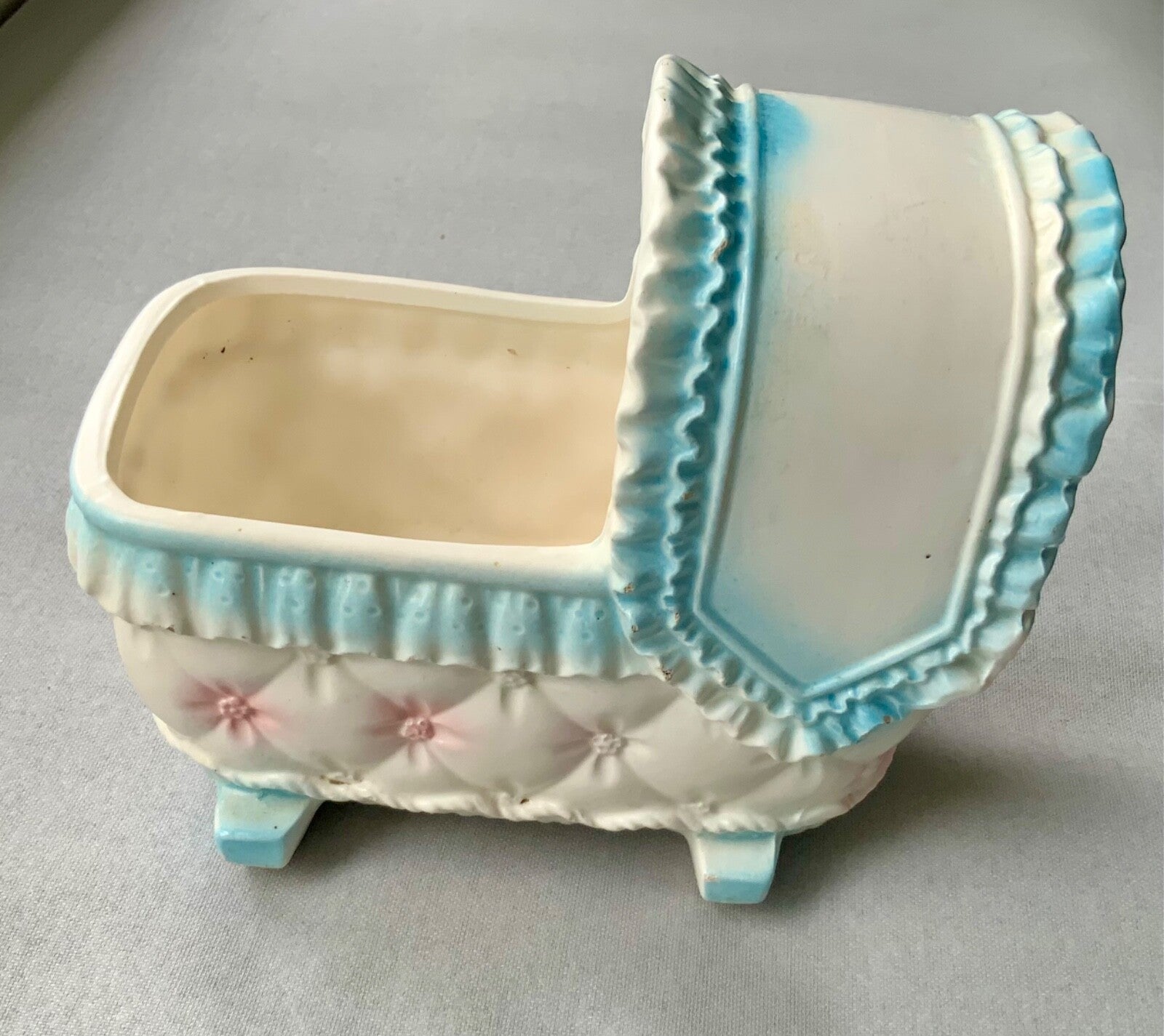 VINTAGE INARCO JAPAN BABY NURSERY CRIB ROCKER CRADLE FLOWER PLANTER DECORATION