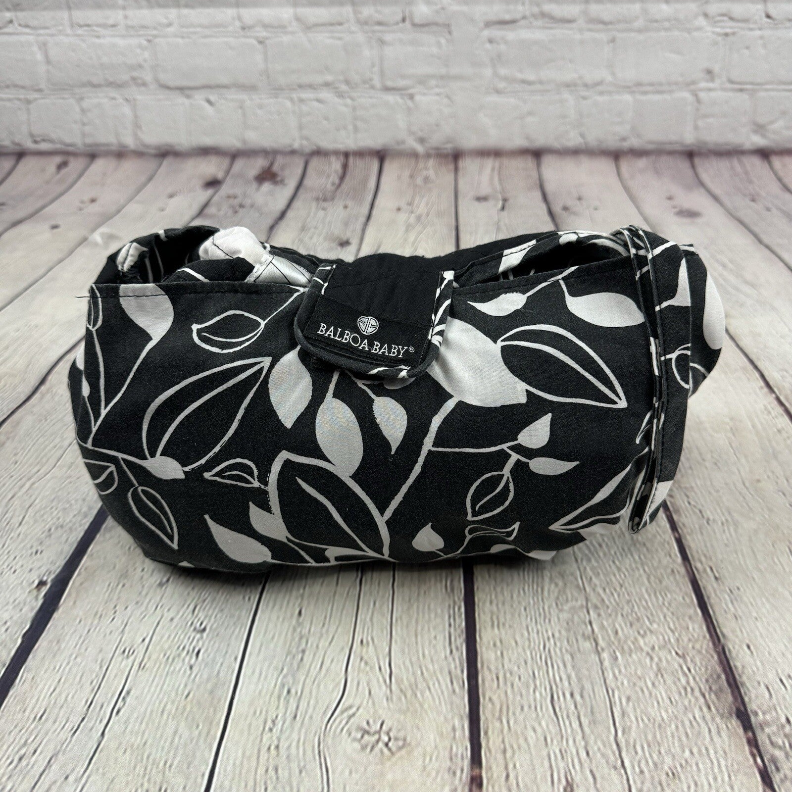 Balboa Baby Shopping Cart Cover High Chair Cover Black with White Design Baby