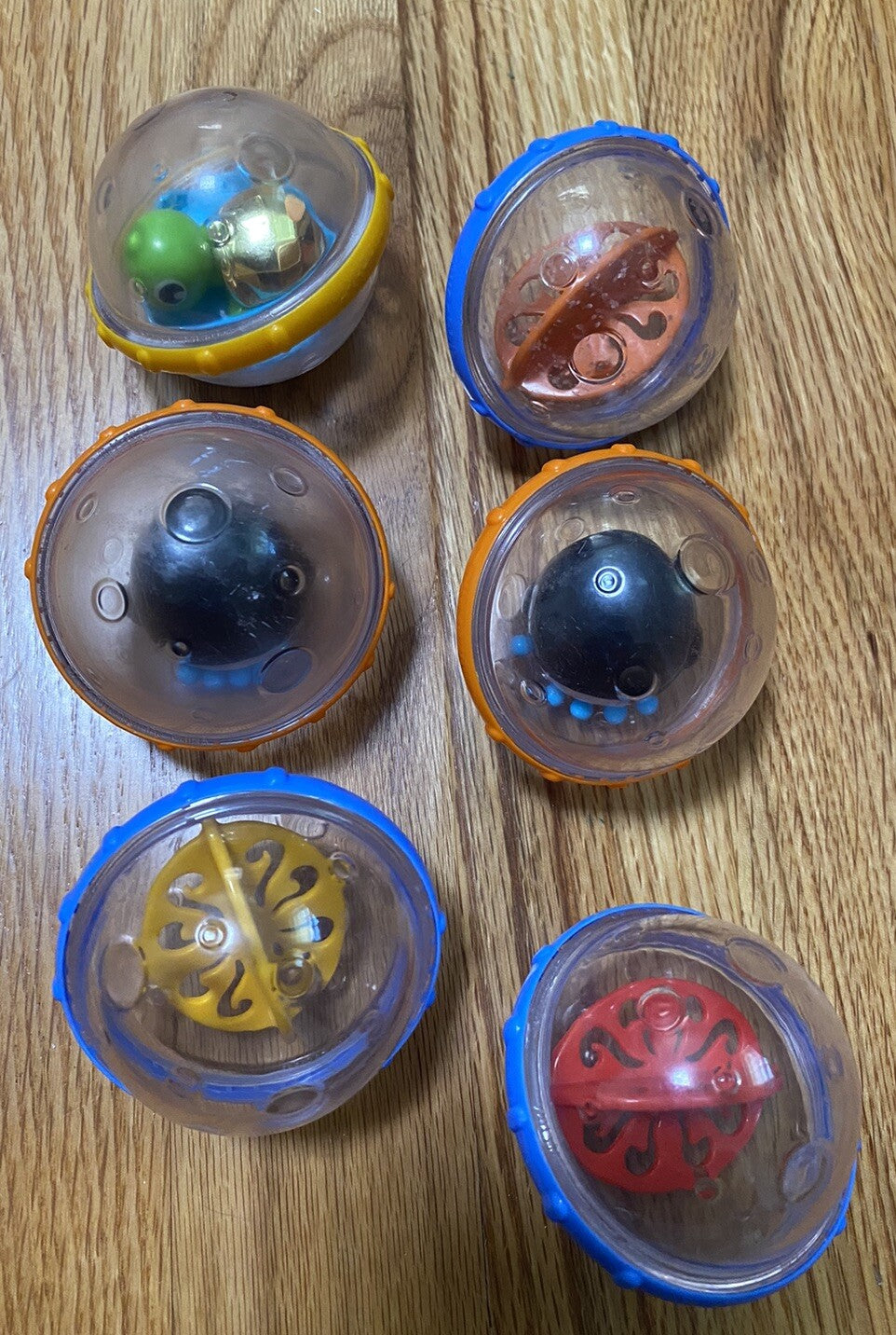 Munchkin Float and Play Bubbles Baby and Toddler Bath Toy 6 pieces