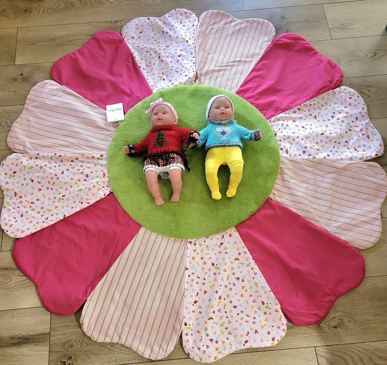 Käthe Kruse | In the Garden Flower Play Mat - 53"  ( Dolls are NOT included)