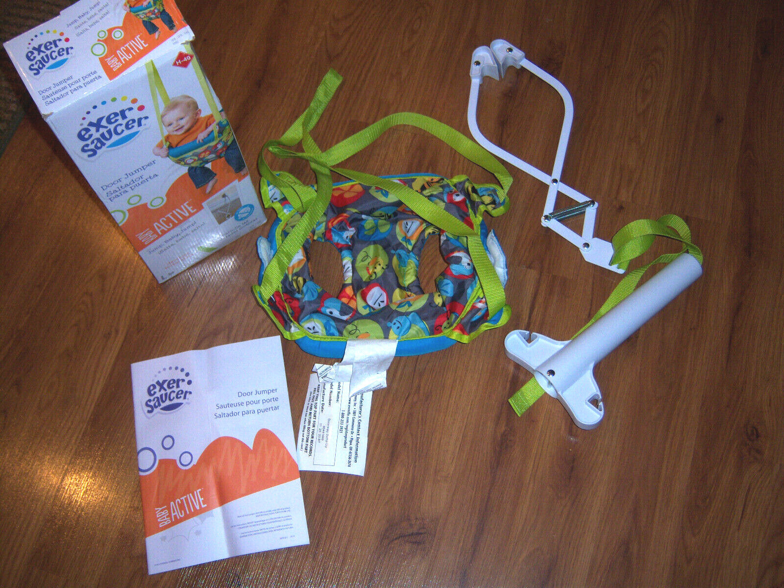 CUTE! Evenflo Exersaucer BABY ACTIVE  BUMBLY MOTOR SKILLS Baby Door Jumper 