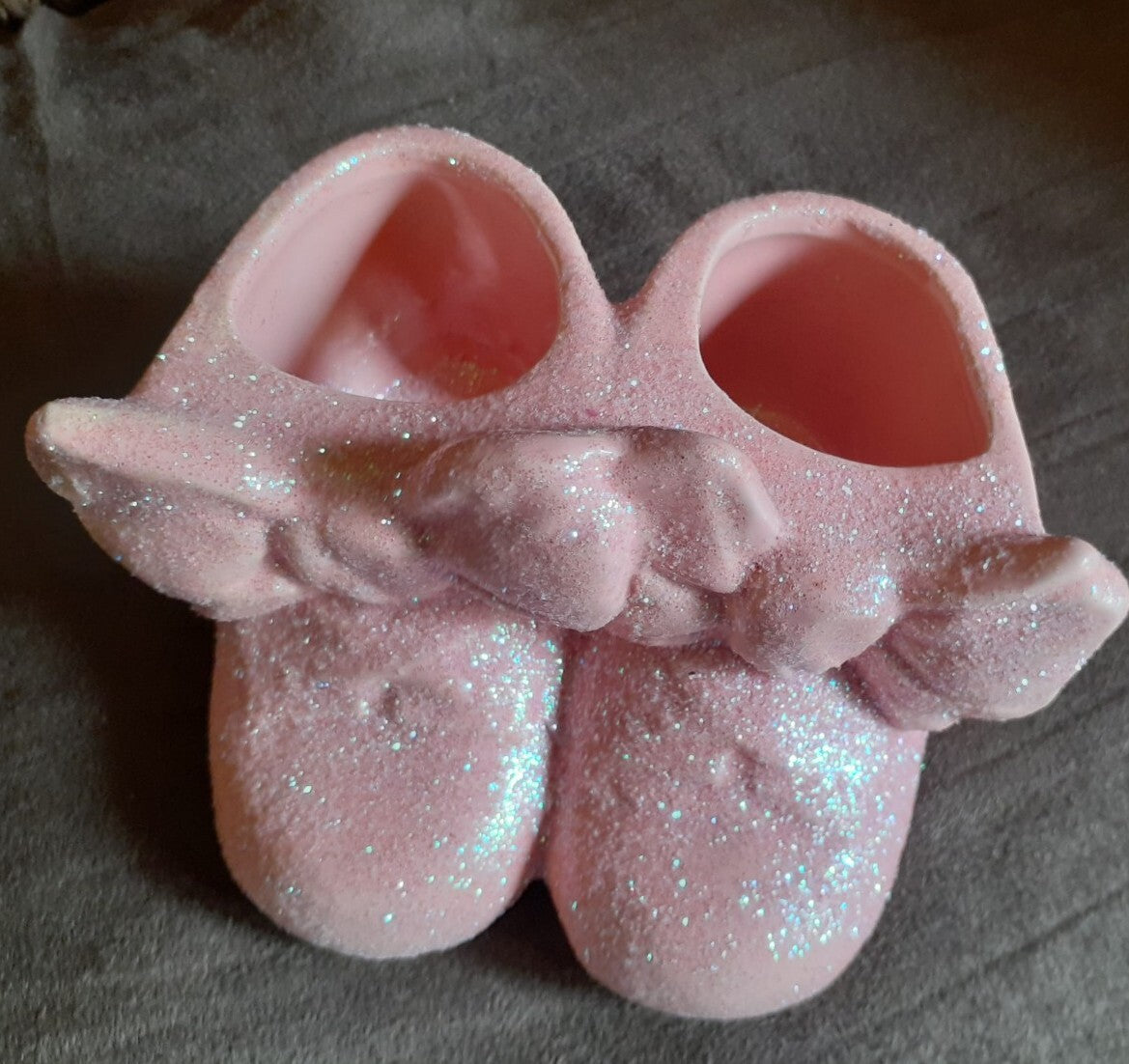 Vintage USA 1940s Pink Glittered Baby Bootie Shoes Bows Nursery Planter Ceramic