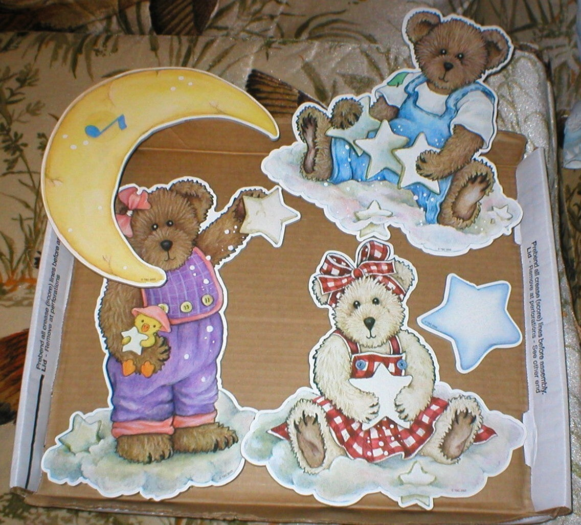 VINTAGE TBC BEARS NURSERY WALL DECOR 5 PCS CARDBOARD SOLD AS IS