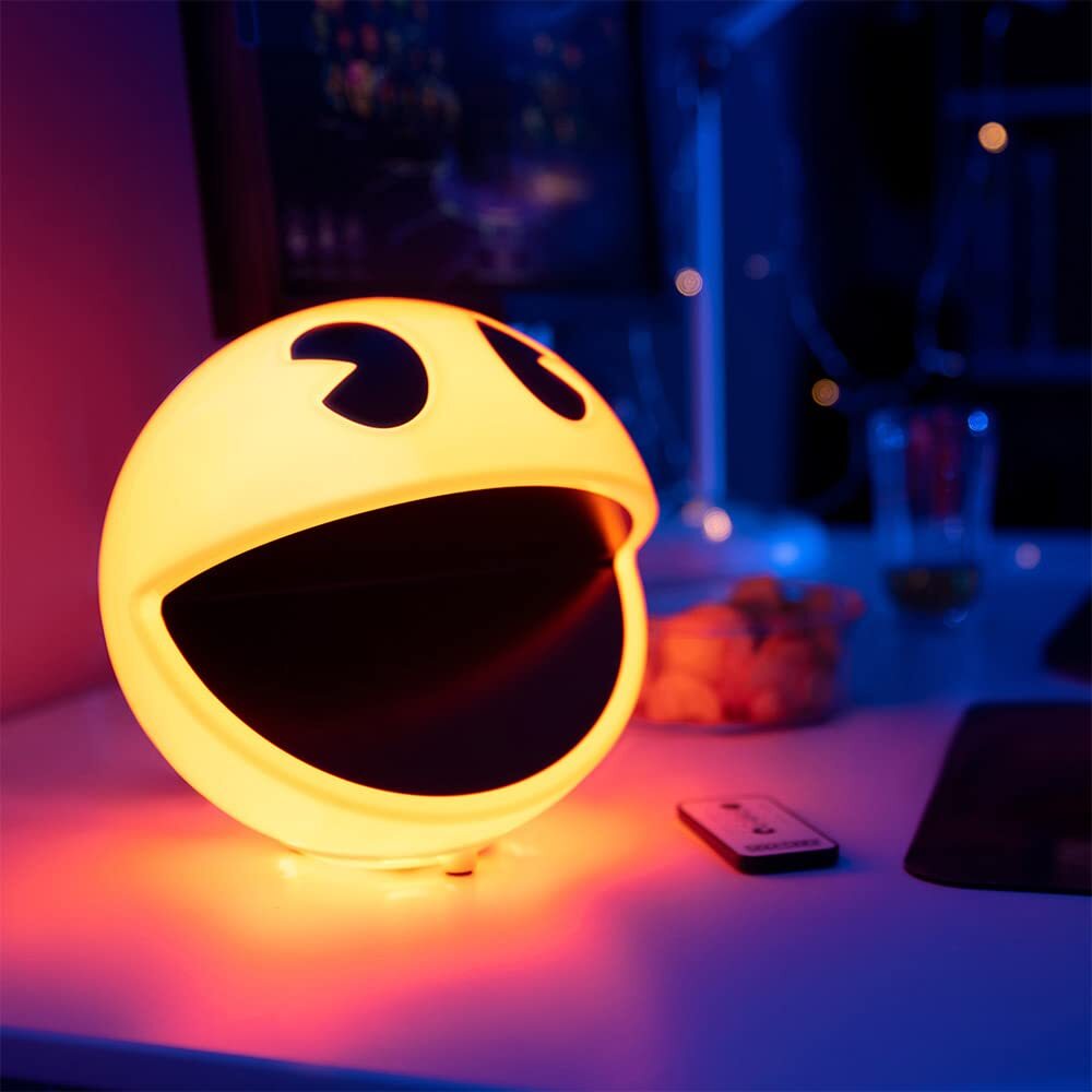 RED5 Pac-Man Light - Dimmable Retro USB Desk Lamp with Remote Control and Sounds