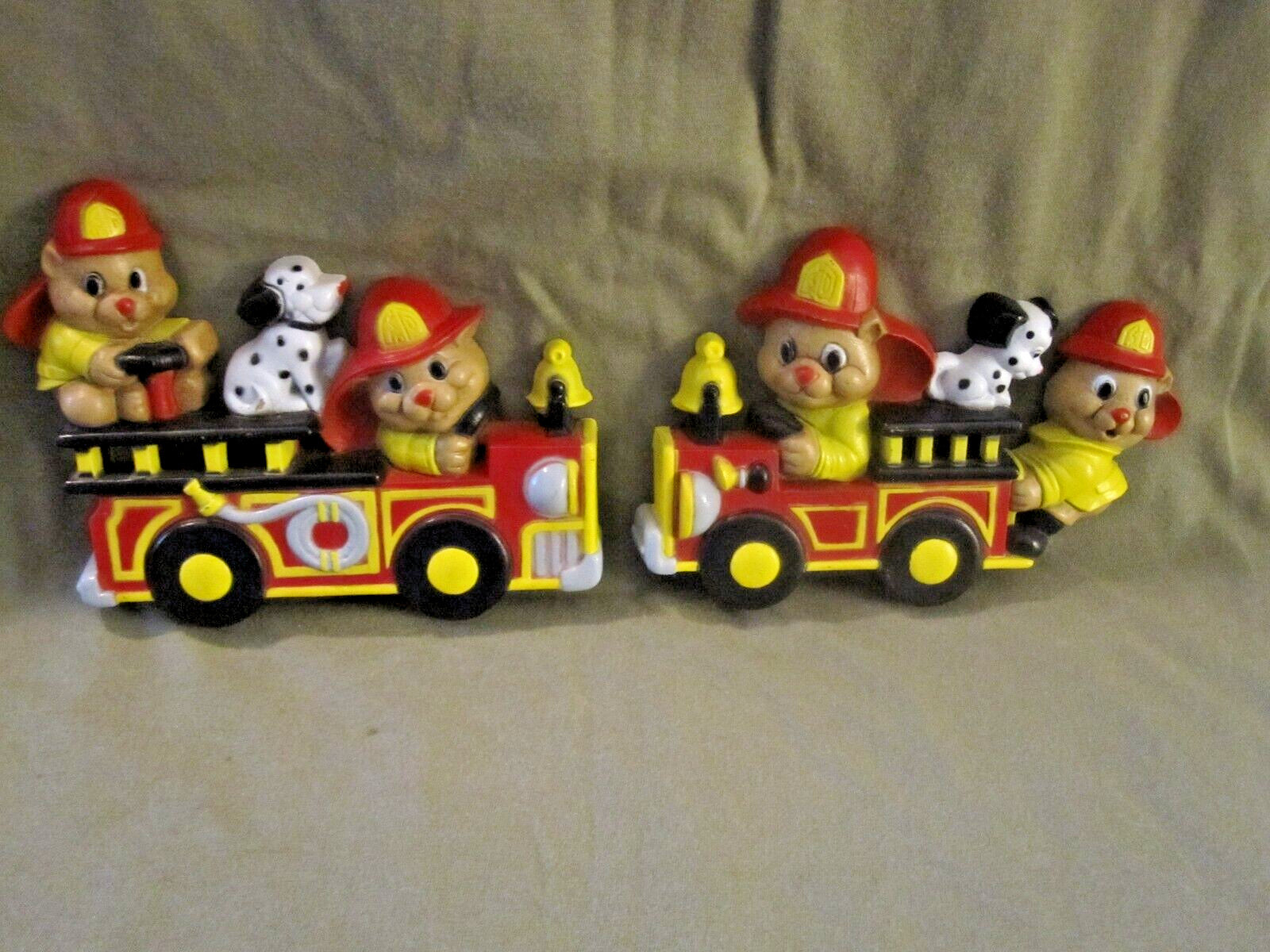 Vtg. 2pc. Homco Wall Decor/Kids Room, Fire-engine, Teddy Bears & Dog