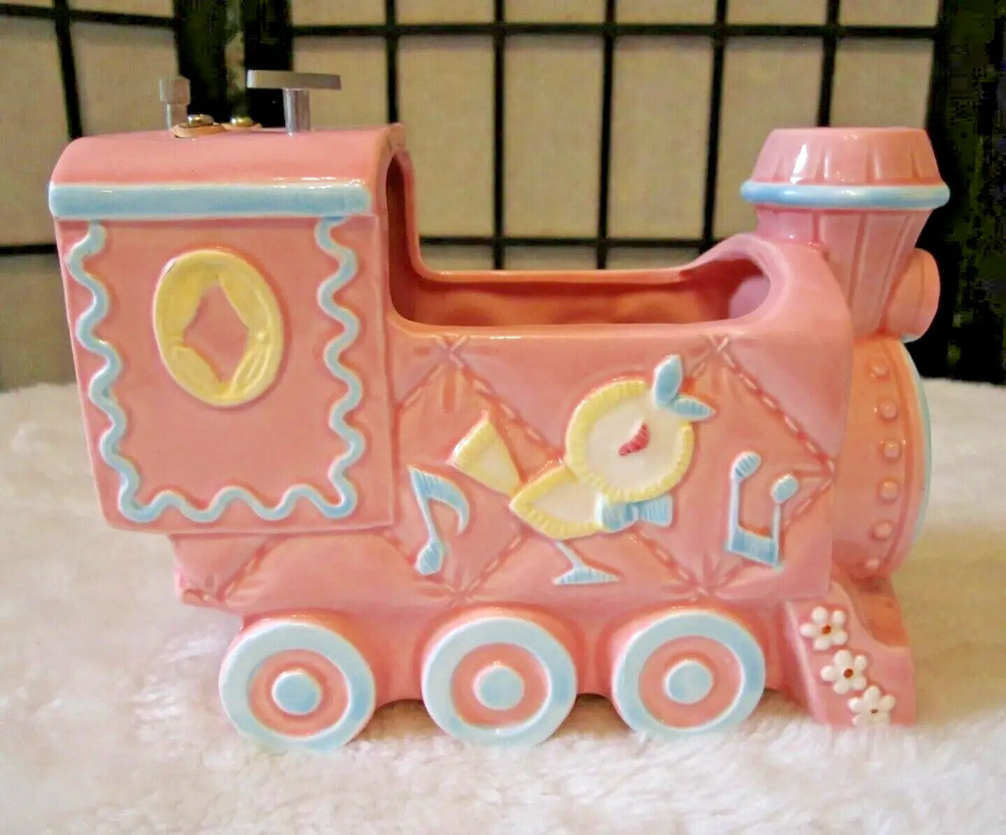VINTAGE CERAMIC TRAIN PLANTER MUSIC BOX WORKING MID CENTURY PINK BLUE YELLOW
