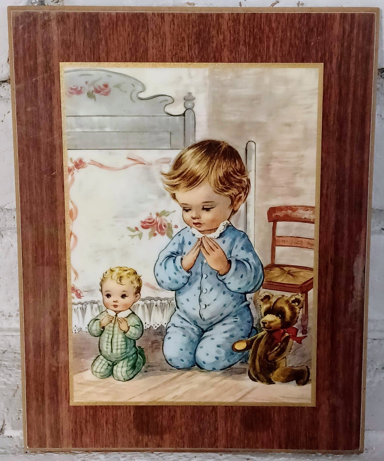 Little Boy Praying Vintage Wall Decor 7" X 9"