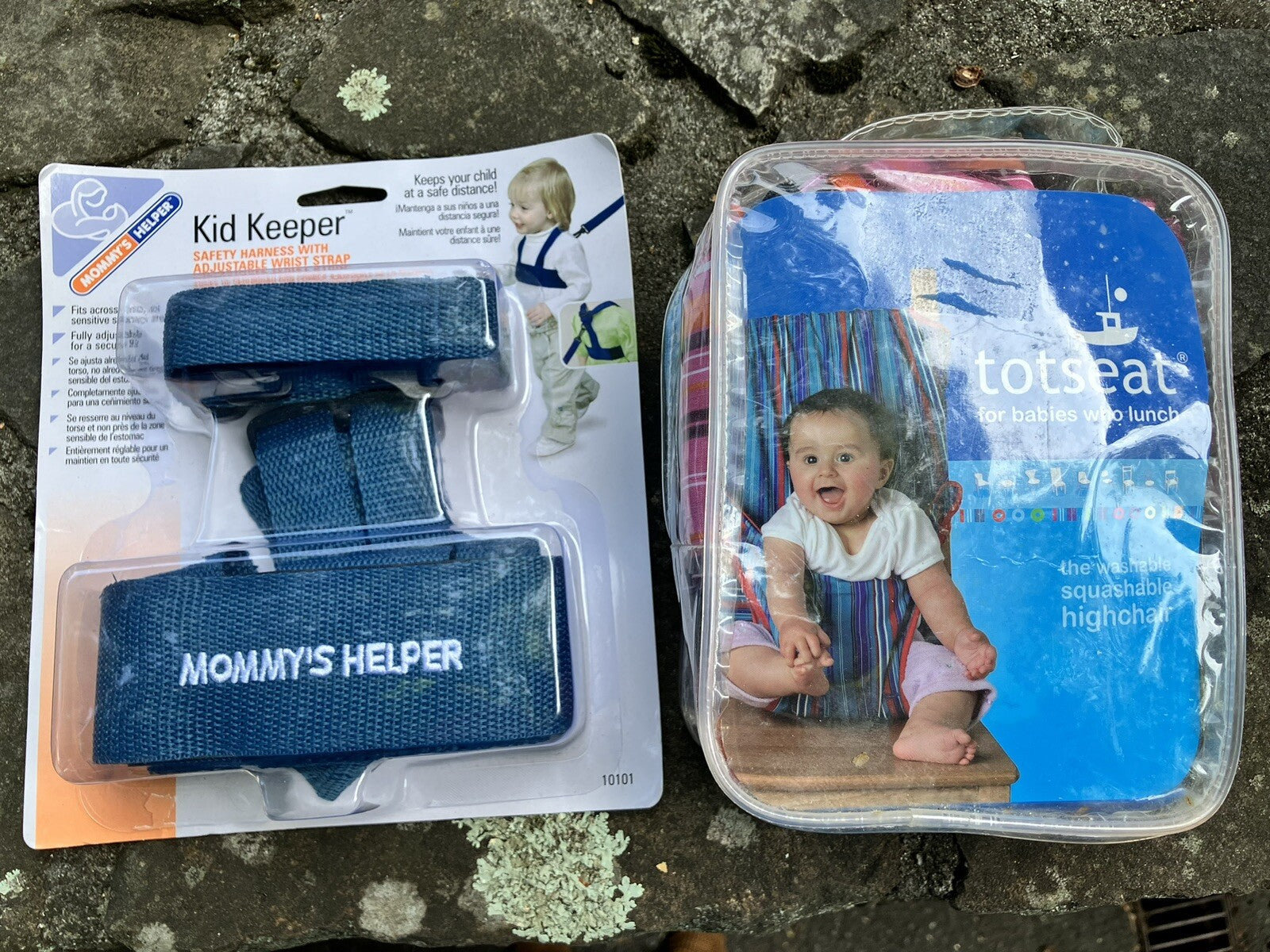 Totseat Harness Portable Highchair 8-30 Month + Kid Keeper  Toddler  Leash Lot