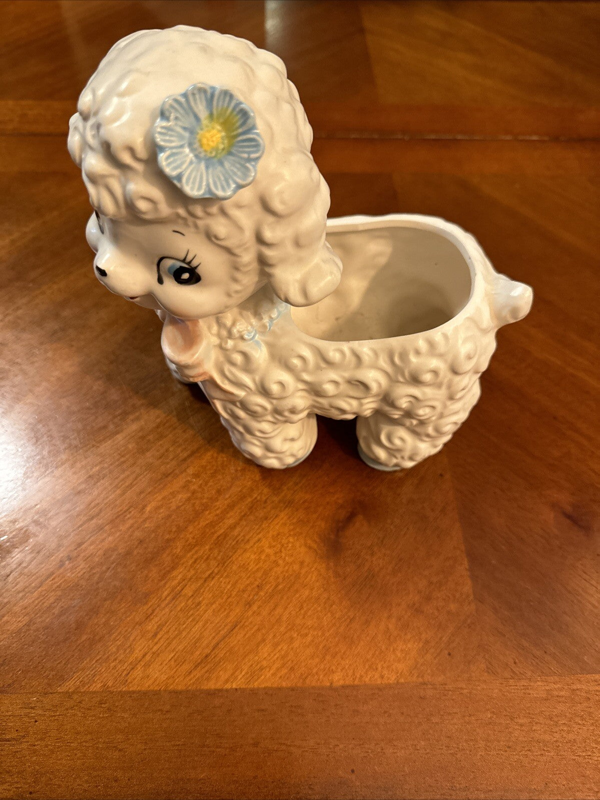 Vintage Napco Ware Japan  Lamb Planter Pink Flower With Blue Bow 7.5x 7.5