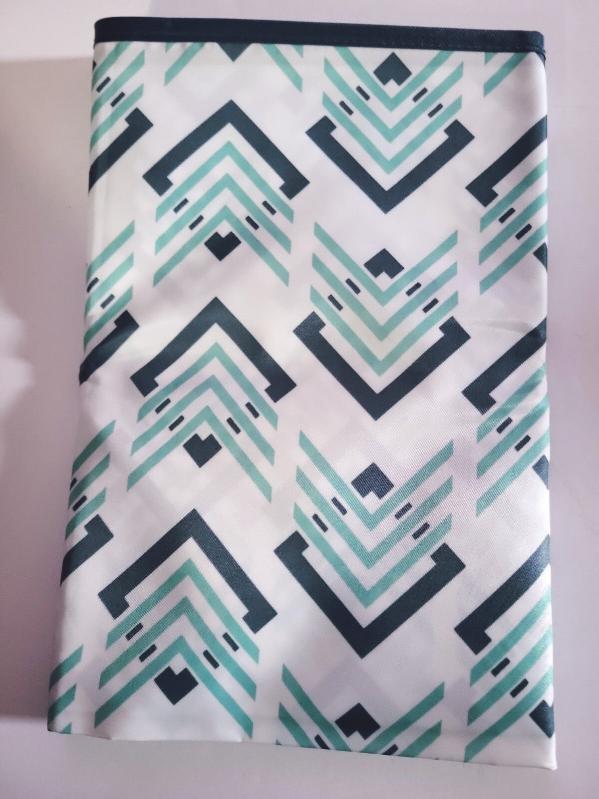 S&T INC High Chair Mat Splat Mat for Arts 42x42 Inches