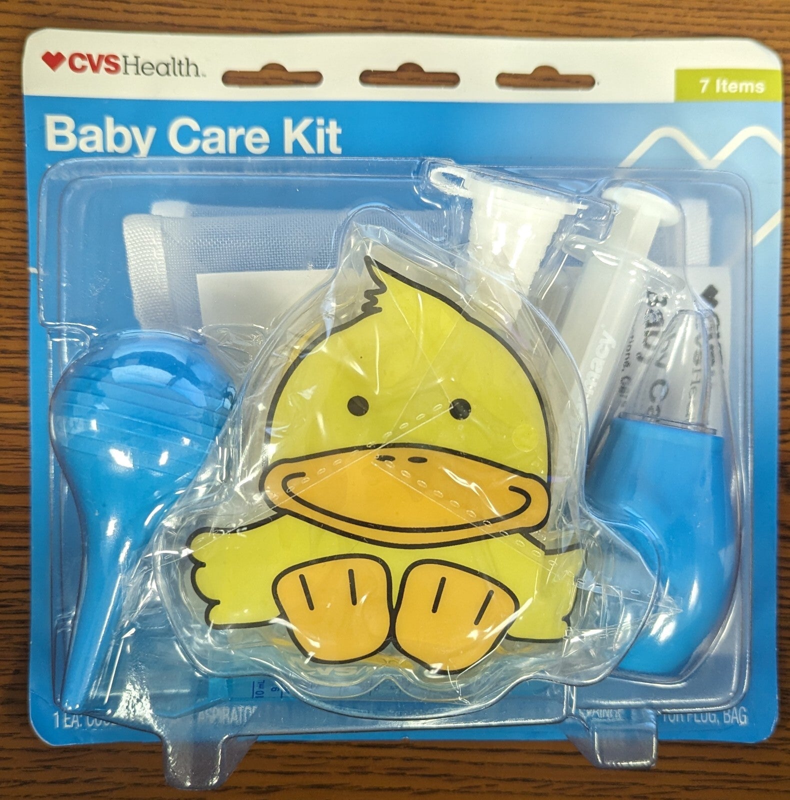 CVS HEALTH 7 PIECE BABY CARE KIT ESSENTIALS FOR BABYS 1ST YEAR NEW IN PACKAGE