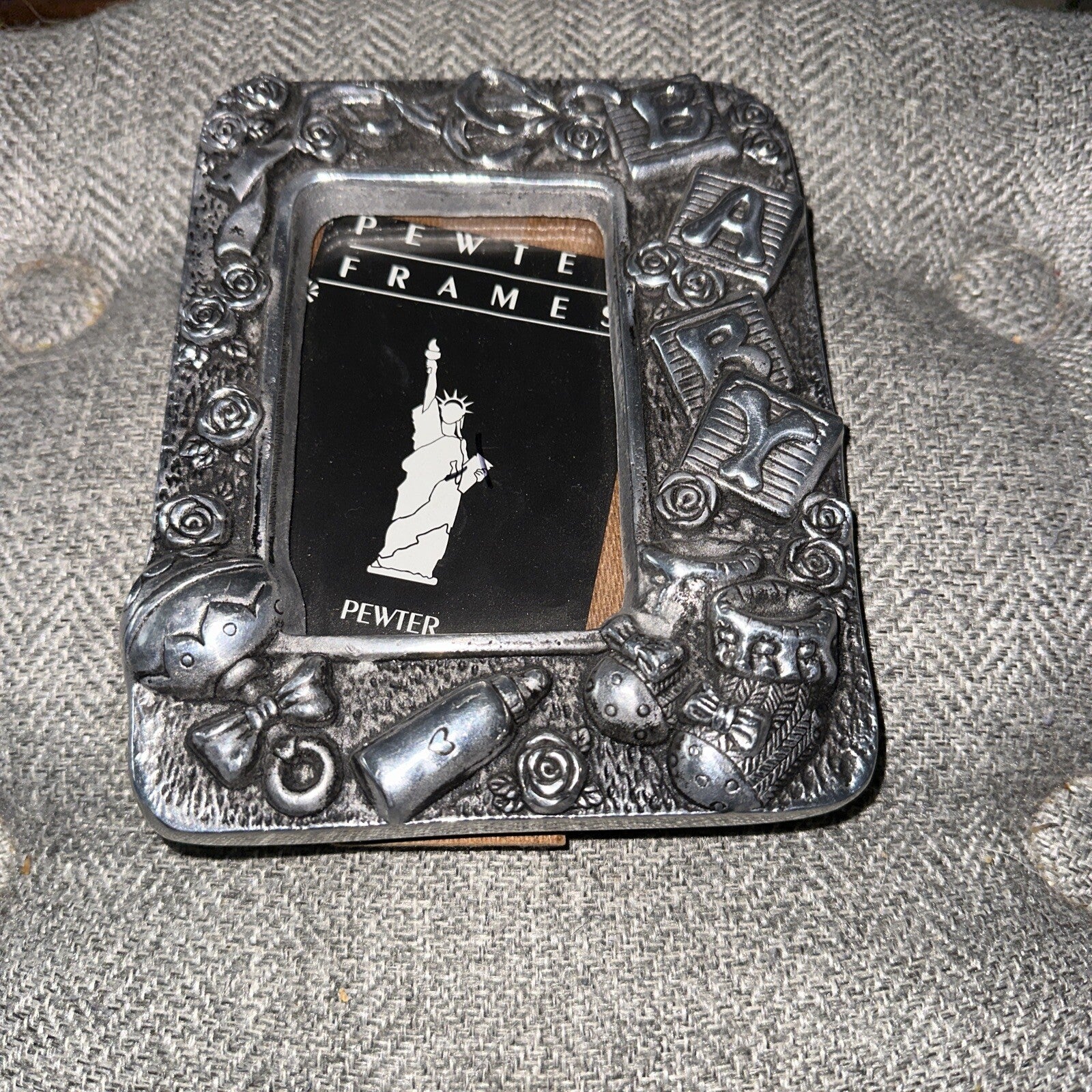 SixTrees Pewter Baby Blocks Photo Frame Holds 3.5x5~Pewter~Great Condition~