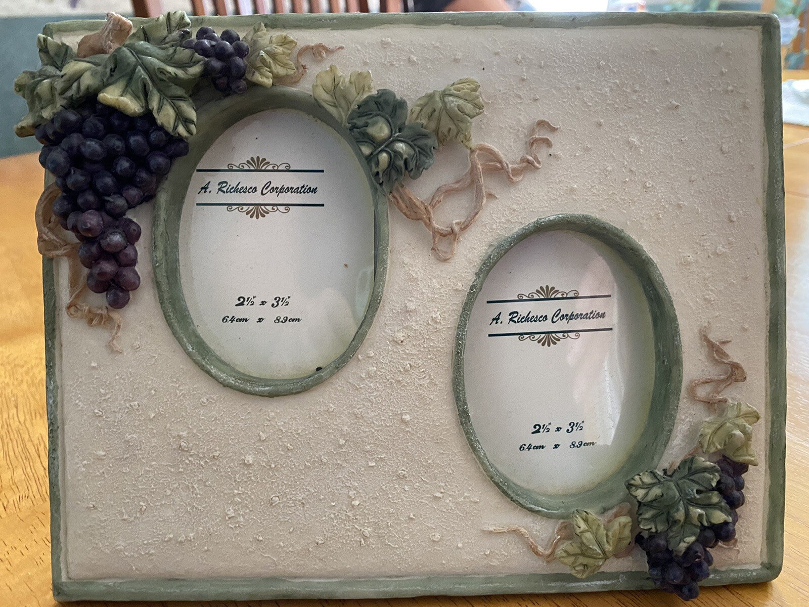 Home Decor Grape Vines Winery 3D Beige Sage Green 6.25" x 8"  Ceramic Frame