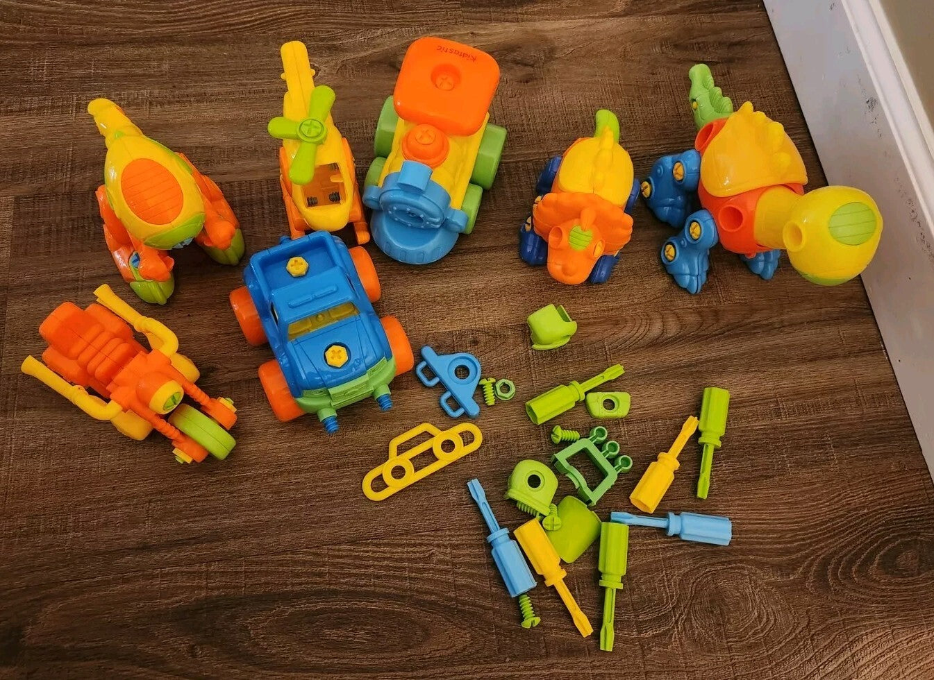 7 Screw Apart STEM Toys - 3 Dinosaurs, Helicopter, Train, Truck, and Motorcycle