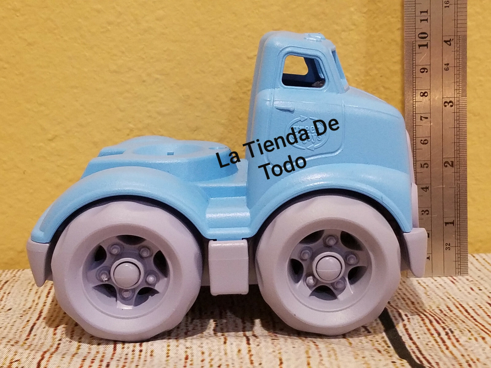 BABY PLASTIC CARRIER TRUCK PIECE FOR GREEN TOYS USERS COLLECTORS READ 