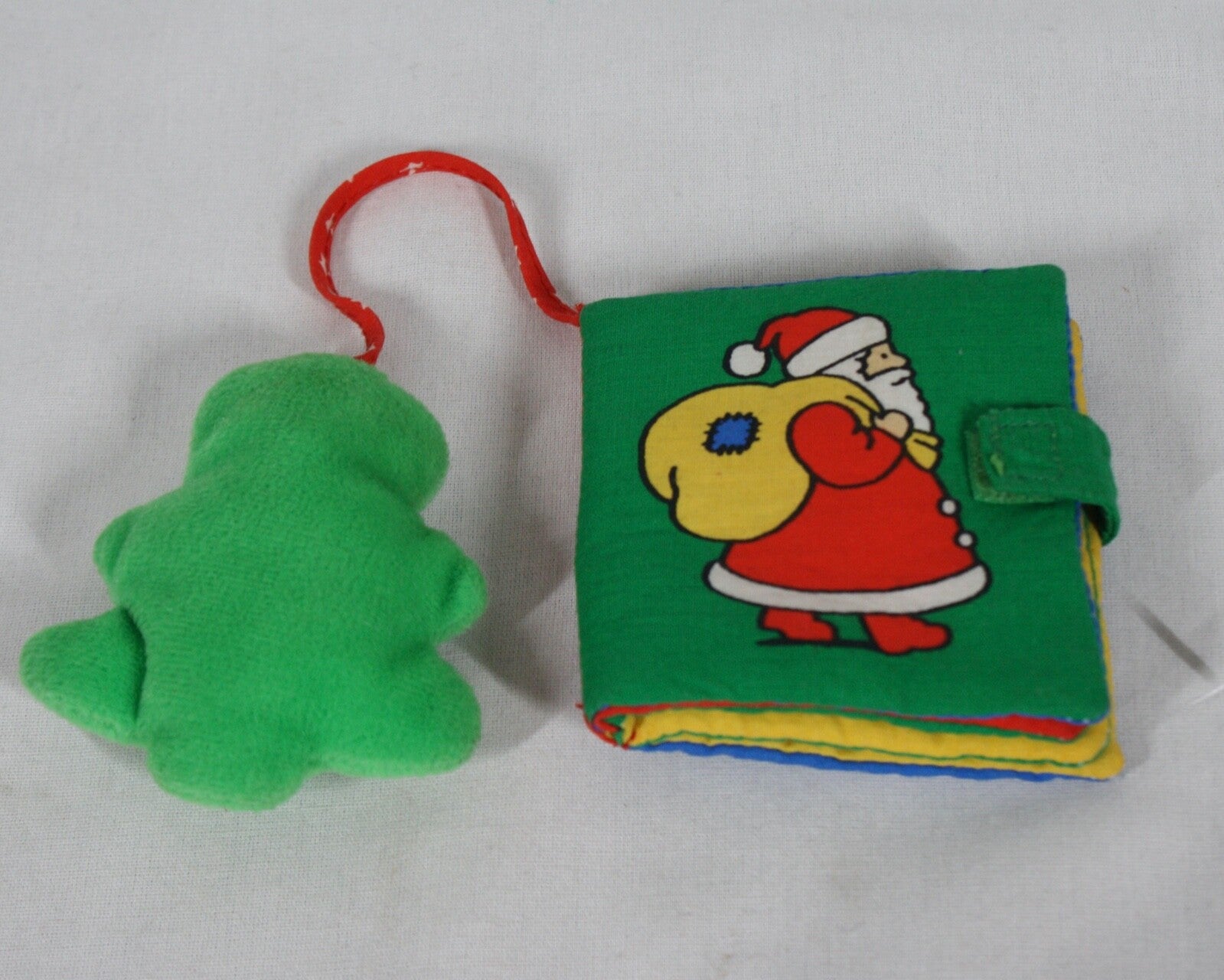 2000 CHRISTMAS CLOTH MINI BABY BOOK+ TREE WITH RATTLE BOOKMARK 3 1/4" x 3 1/4"