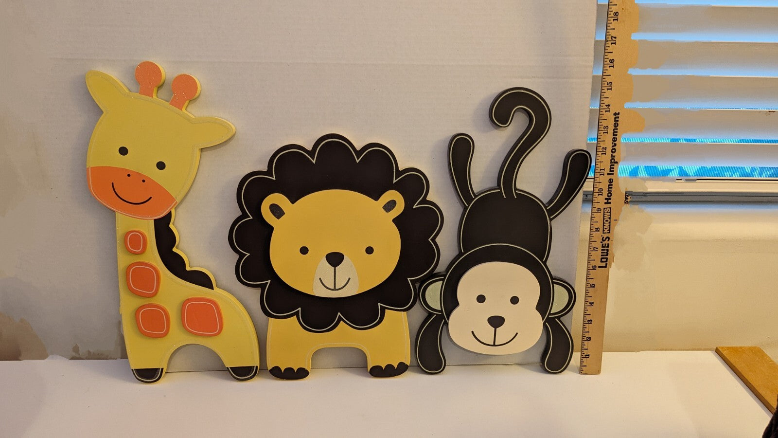 Babies "R" Us Wooden Glitter Animal Nursery Wall Decor - Giraffe, Lion, Monkey